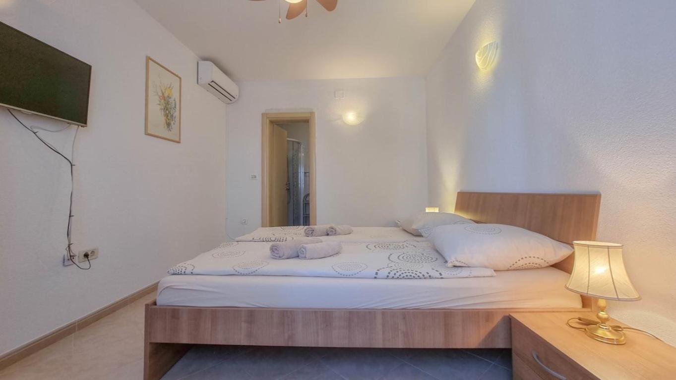 Lucijana Room Novigrad Istria エクステリア 写真