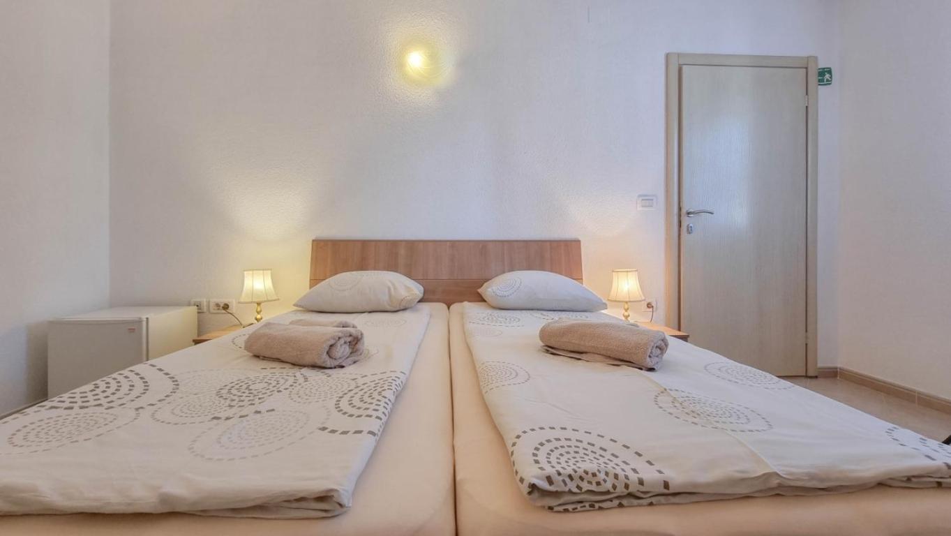 Lucijana Room Novigrad Istria エクステリア 写真